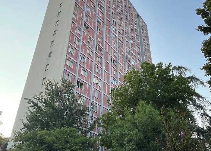 Dream's Tower Bo * Bolonia